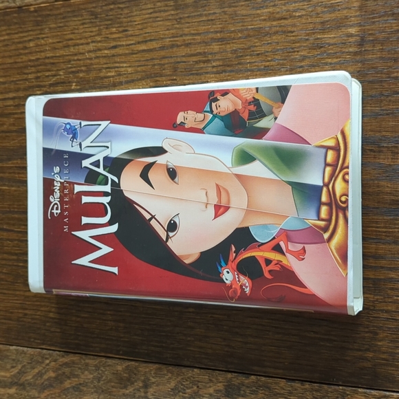 Disney VHS tapes - Picture 2 of 7